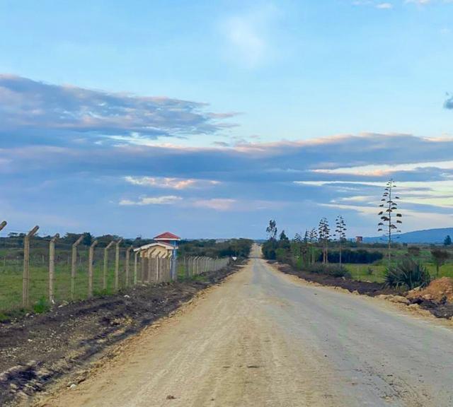 The wait is finally over! Grading and murraming of access Road from Malaa Town to Graceland – Kangundo Road Phase II & III