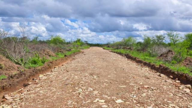 Grading and Murraming of Access Road now Complete