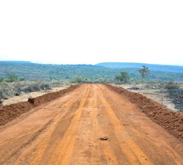 It’s a smooth drive inside Ngong Heritage, Grading of Access Road now complete