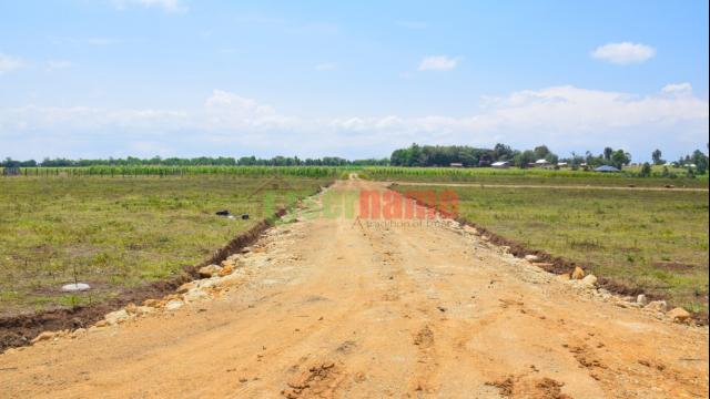 Grading and Murraming of Access Road now Complete