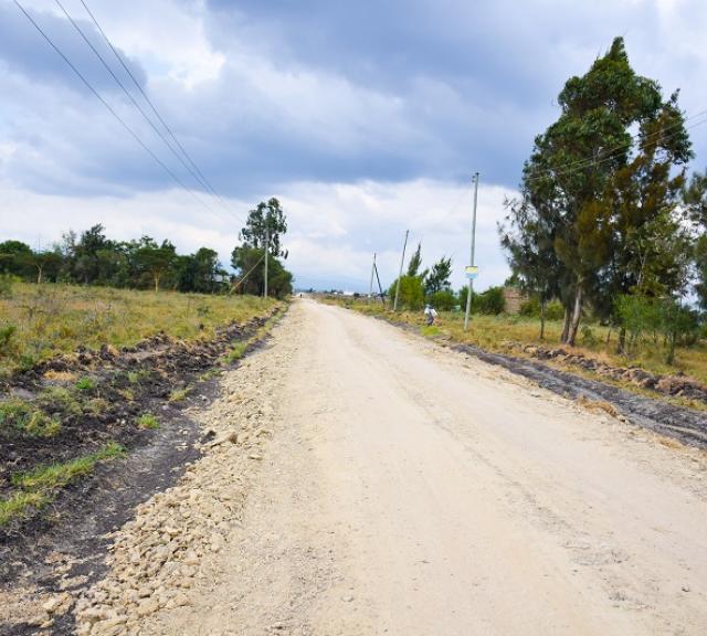 Murraming of access road leading to Greenfields - Kangundo Rd from tarmac now complete