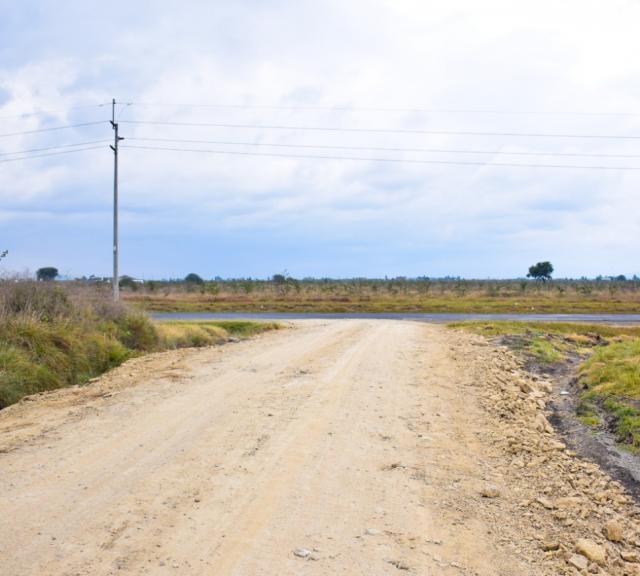 Murraming of access road leading to Greenfields - Kangundo Rd from tarmac now complete