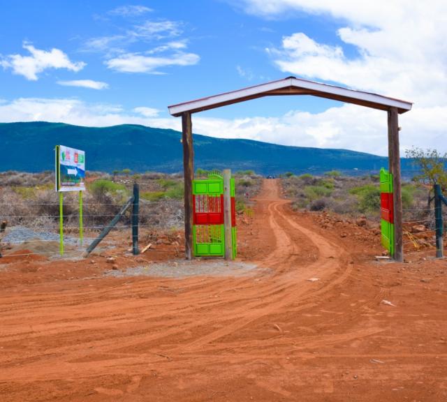 Installation of Estate Gate now complete