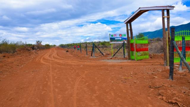 Grading of Access Roads and Perimeter Fence now complete